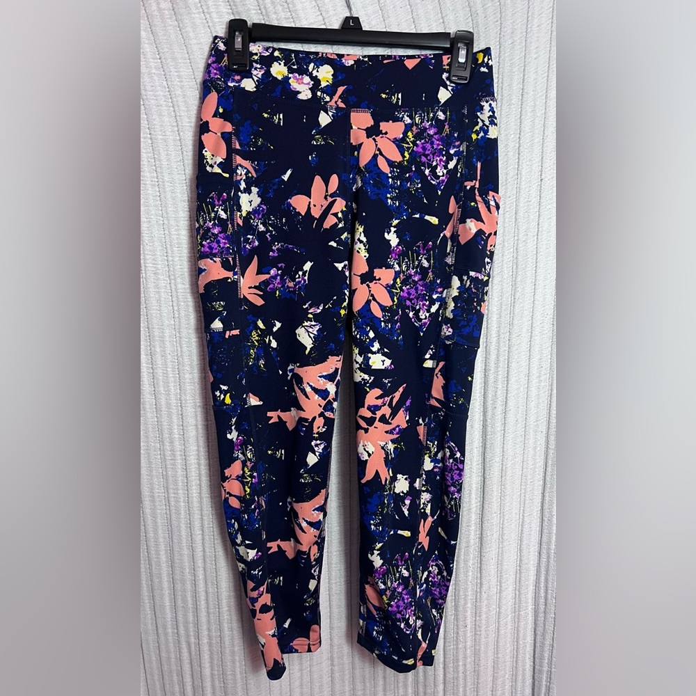 POP Fit Navy and Coral Abstract Leggings